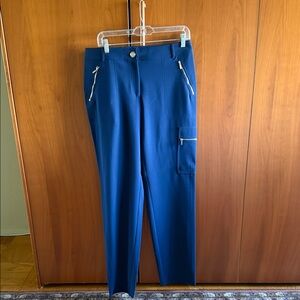 St. John black label woman’s Navy Blue Cargo Pants with Zip Pocket. Never worn.